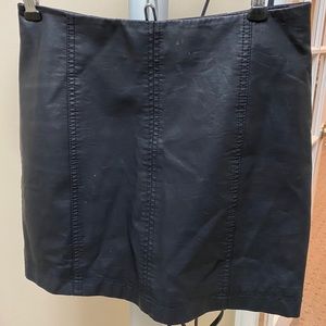 Free People faux leather skirt size 2